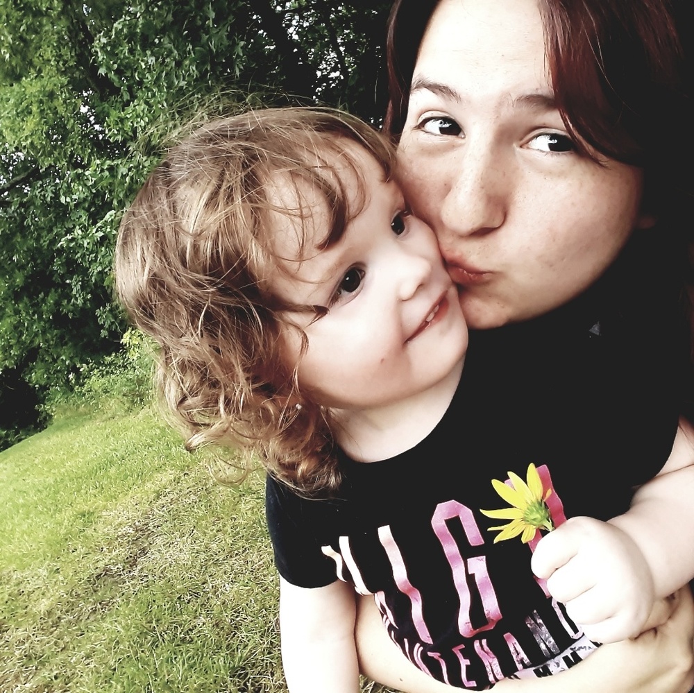 Meet your Posher, Holly